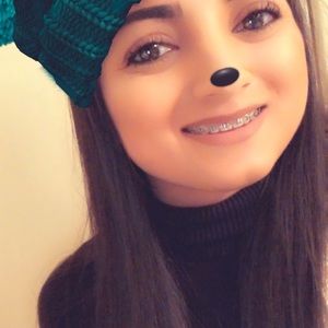 Meet your Posher, Brenda